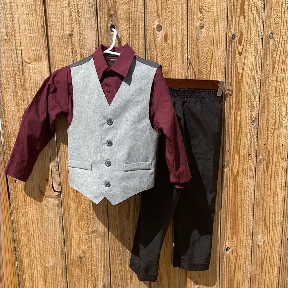 Take 50% OFF- Boys 3pcs Dress Shirt, Vest and PantsBurgundy,Gray Black- Size-4 T